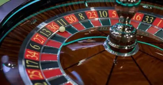 phcom online sportsbook and casino platform Philippines hero banner