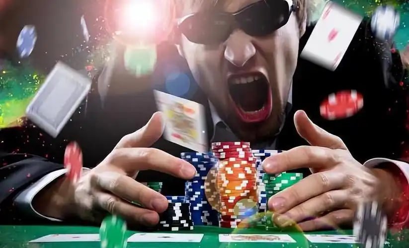 Filipino player checking phcom sports betting odds on mobile
